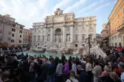 Rome's Trevi Fountain to Charge 2-Euro Tourist Fee Starting February 2025