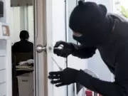 Self-Defence Rights in Canada: Legal Expert Challenges Police Advice on Home Invasions