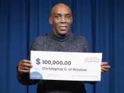 Windsor Man Wins $100,000 Grand Prize on OLG Instant Plinko Ticket