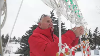 Calgary's Beloved Christmas Lights Pioneer Otto Silzer Retires After 39 Years