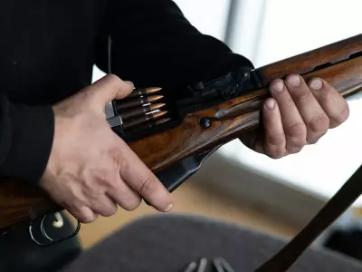 Carney's Gun Buyback Faces Provincial Revolt and Indigenous Exemption Questions