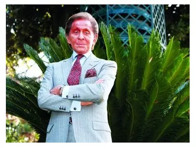 Fashion Icon Valentino Garavani Dies at 93, Leaving a Legacy of Red and Romance