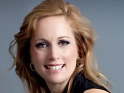 Florida Doctor's Brutal Hammer Murder: Husband's $15,000 Hitman Plot Exposed