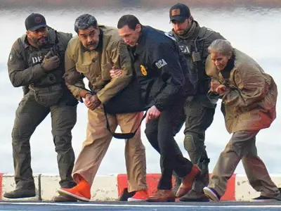 Maduro Declares 'Prisoner of War' Status in Defiant U.S. Court Appearance