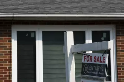 National Home Sales Drop Nearly 2% in 2025 Amid Trade War Uncertainty