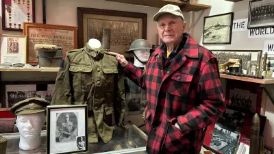 New Brunswick Man Donates Father's WWI Uniform to Carleton County Museum