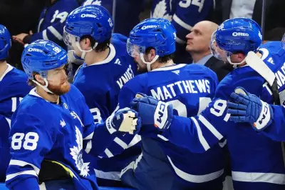 Nylander's 3-Point Return Powers Maple Leafs to 5-0 Victory Over Canucks