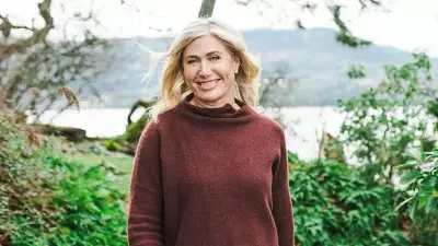 Olympic Rowing Legend Silken Laumann Nearly Killed by Wasp Sting