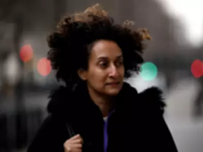 Ontario Education Minister Impressed by UK's Strictest School, But Reforms Unlikely