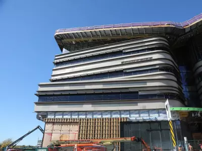 Ottawa's $350M Ādisōke Library Faces Delays, Echoing LRT Troubles