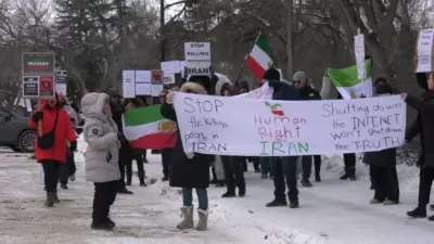 Saskatchewan Iranians Rally for Freedom Amid Crackdown on Protests in Tehran