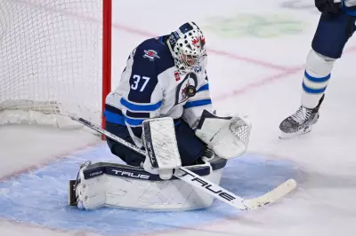 Scheifele's 26th Goal Seals Jets' 4-3 Victory Over Devils in Winnipeg