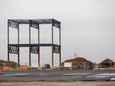 Southwestern Ontario Auto Sector Navigates Turbulence with Key Wins