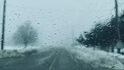 Strong Winds and Thunderstorm Risk Forecast for Simcoe County on Friday