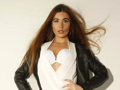 SUNshine Girl Lisa-Ann: Toronto Actress Balances Career with Yoga, Travel