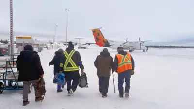 Weather Delays Kashechewan Evacuation as Water Crisis Prompts State of Emergency