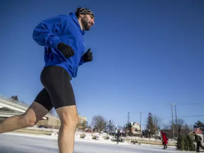 Winter Runners Embrace Rideau Canal Skateway's Walking Lanes for Safer Jogs