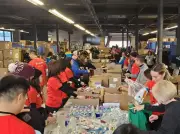 3,500 Winter Survival Kits Packed for Toronto's Homeless as Deep Freeze Hits