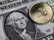 Analyst Suggests Trump May Be Deliberately Weakening U.S. Dollar, Boosting Canadian Loonie