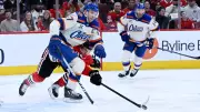 Connor McDavid Extends Point Streak to 19 Games as Oilers Top Blackhawks 4-1