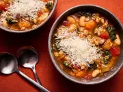 Fibre is the 2026 'It' Nutrient: How Much Do You Really Need?