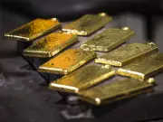 Gold, Silver, Platinum Plunge Amid Volatility, U.S. Data and Geopolitical Risk