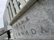 Inflation Hits 2.4% in December, Splits Economists on Bank of Canada's Next Rate Move