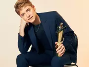 Mae Martin to Host 2026 Juno Awards in Hamilton, Joni Mitchell Honoured