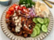 Shawarma-Inspired Skillet Chicken: A Flavorful Weeknight Dinner Solution