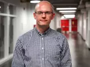 Smith Urges Pacific Pipelines Amid Venezuela Oil Uncertainty