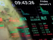 S&P 500 Retreats on Valuation Fears, Offsetting CES and Tariff Optimism