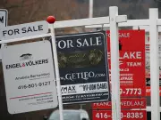 Toronto Home Sales Plunge 11% in 2025 as Trade Tensions Chill Market