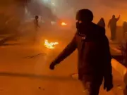 Trump Slaps 25% Tariff on Nations Trading with Iran Amid Deadly Protests