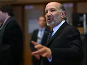 U.S. Commerce Secretary Criticizes Canada-China Trade Deal as Threat to CUSMA Talks