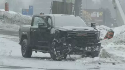 Barrie Man, 21, Hospitalized with Serious Injuries Following Multi-Vehicle Crash on Dunlop Street