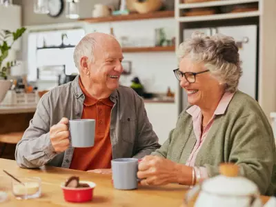 Dear Abby: Widowed Couple's Eight-Year Relationship Stalled by Separate Homes and Memories