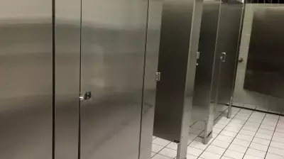 Microbiologist Reveals How to Use Public Restrooms Safely and Avoid Germs