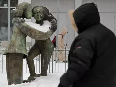 Montreal's Winter Grip Tightens: Frigid Temperatures and Wind Chills Persist