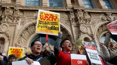 San Francisco Teachers Strike Over Wages, Healthcare in First Walkout in 50 Years