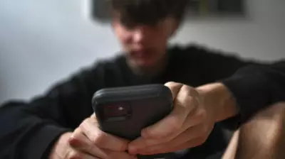 Spain Proposes Social Media Ban for Under-16s, Aligning with European Child Protection Trends