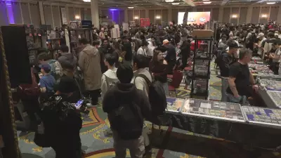 Vancouver Hosts Collecttopia: $100M Trading Card Convention Showcases Rare Collections