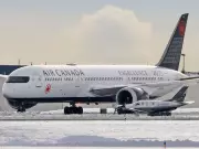 Air Canada Surprises with Q4 Profit, Beating Analyst Forecasts