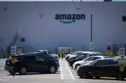 Amazon Found Guilty of Labor Code Violation for Selective Pay Raise in B.C.