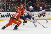 Anaheim Ducks Stage Thrilling 6-5 Comeback Victory Over Edmonton Oilers