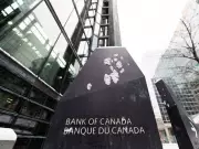 Bank of Canada Survey Reveals Business Leaders' Brighter Outlook Amid Trade Tensions