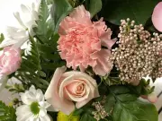 Brian Minter's Guide to Selecting the Perfect Valentine's Day Flowers