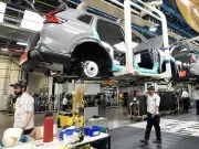 Canadian Auto Industry Adapts with Innovation Amid Trade Uncertainty