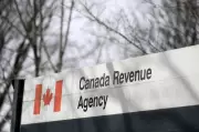 Canadians Voice Anger as CRA Demands CERB Repayments Amid Financial Strain