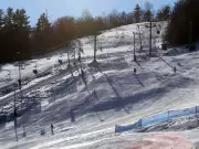 Child Seriously Injured in Chairlift Accident at Quebec Ski Hill