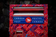 Federal Government Grants $1.01 Billion Loan to Canada Post to Address Financial Challenges